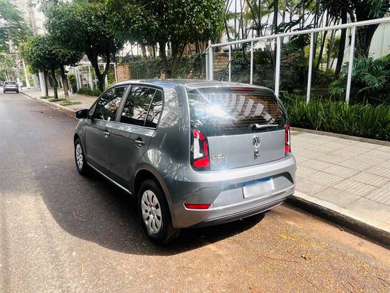 VOLKSWAGEN UP 1.0 MPI TOTAL FLEX 4P MANUAL